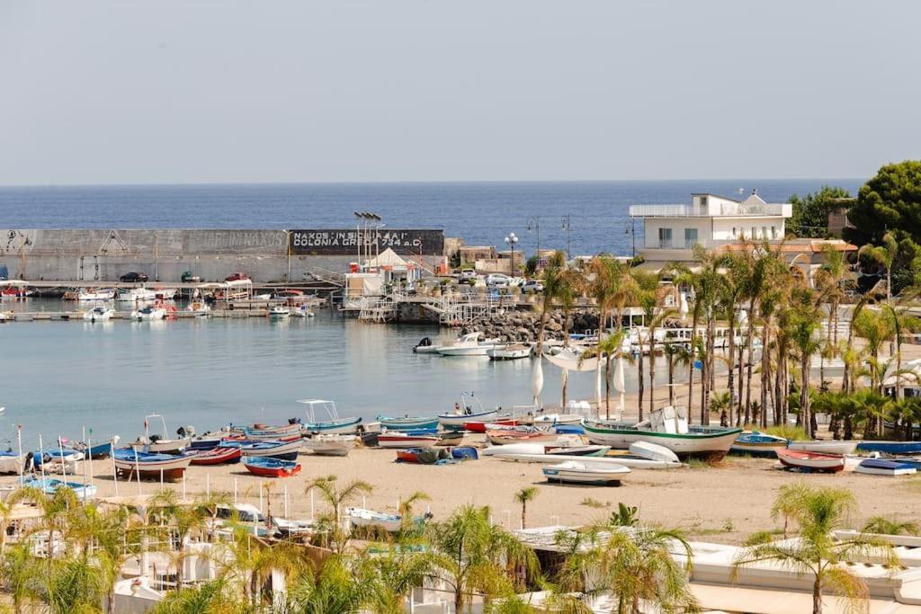 Kalaskiso' Giardini Naxos Luaran gambar