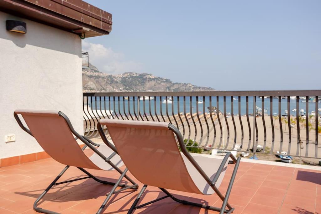 Kalaskiso' Giardini Naxos Luaran gambar