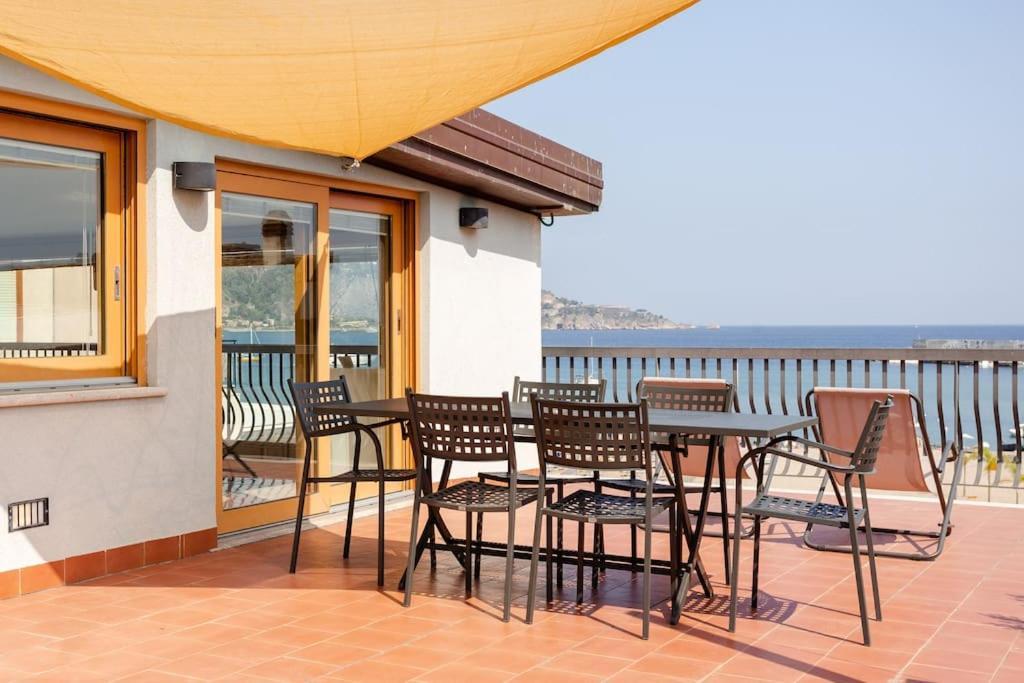 Kalaskiso' Giardini Naxos Luaran gambar